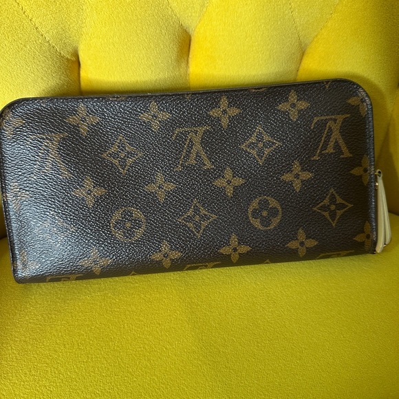 Louis Vuitton x Stephen Sprouse Insolite Wallet in Monogram Canvas - Picture 2 of 16